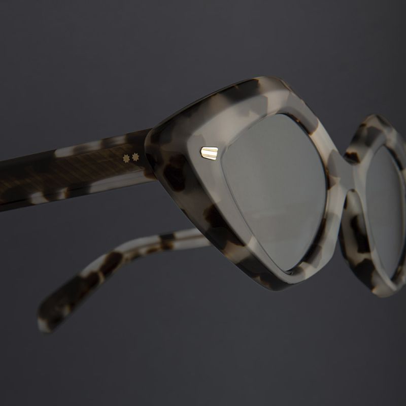 9126 Oversize Sunglasses-Jet Engine Grey